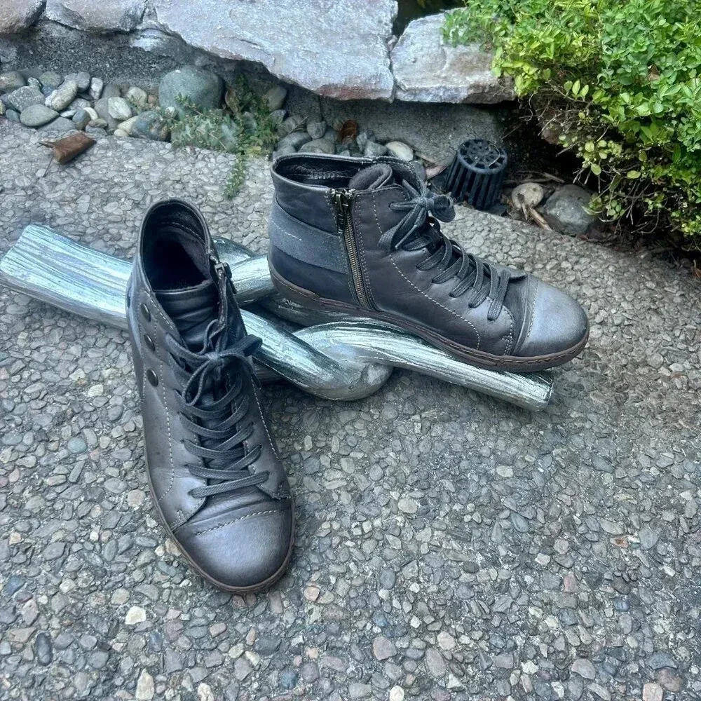 Philip Davidson Pewter Leather Side Zip Hi Top Sneakers Size 7